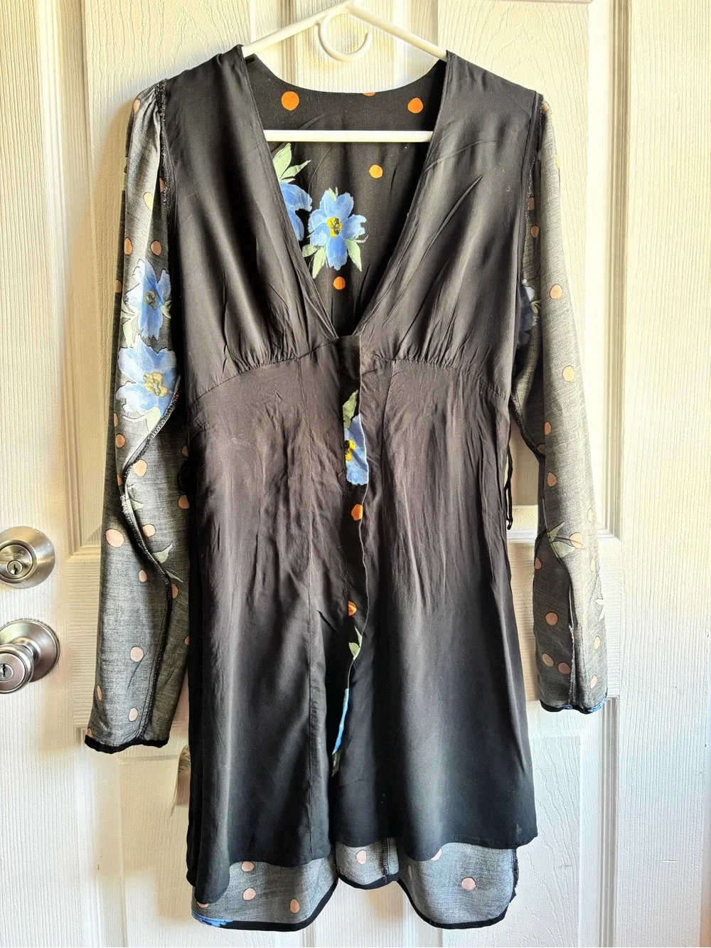 🪴Free People Black/Blue Floral Chiffon V-Neck Puff Sleeve Ruched Mini Dress M